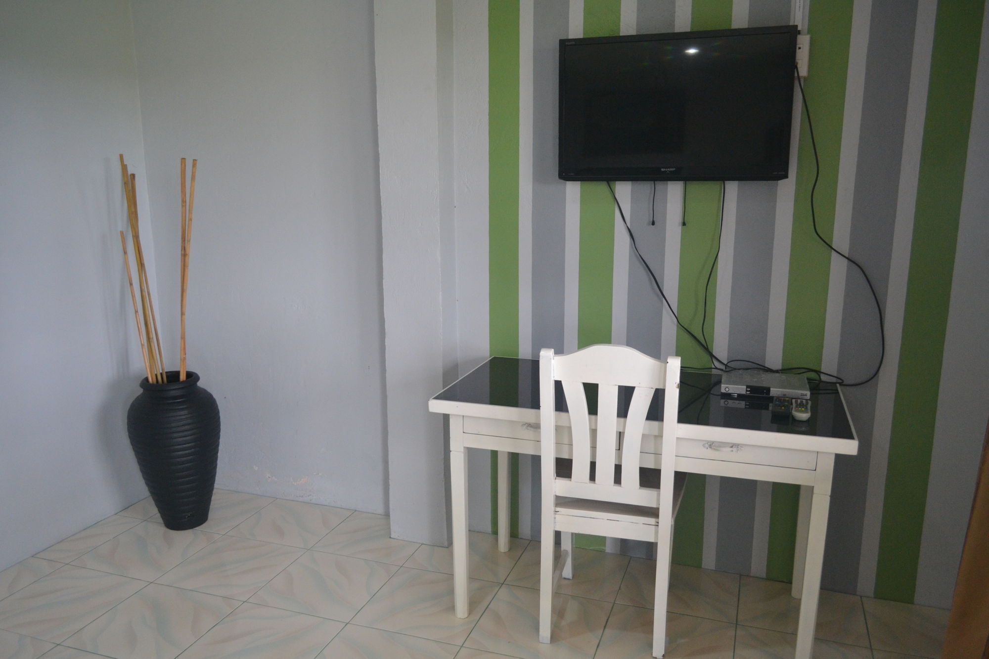 El Paso Inn Tagaytay City Extérieur photo